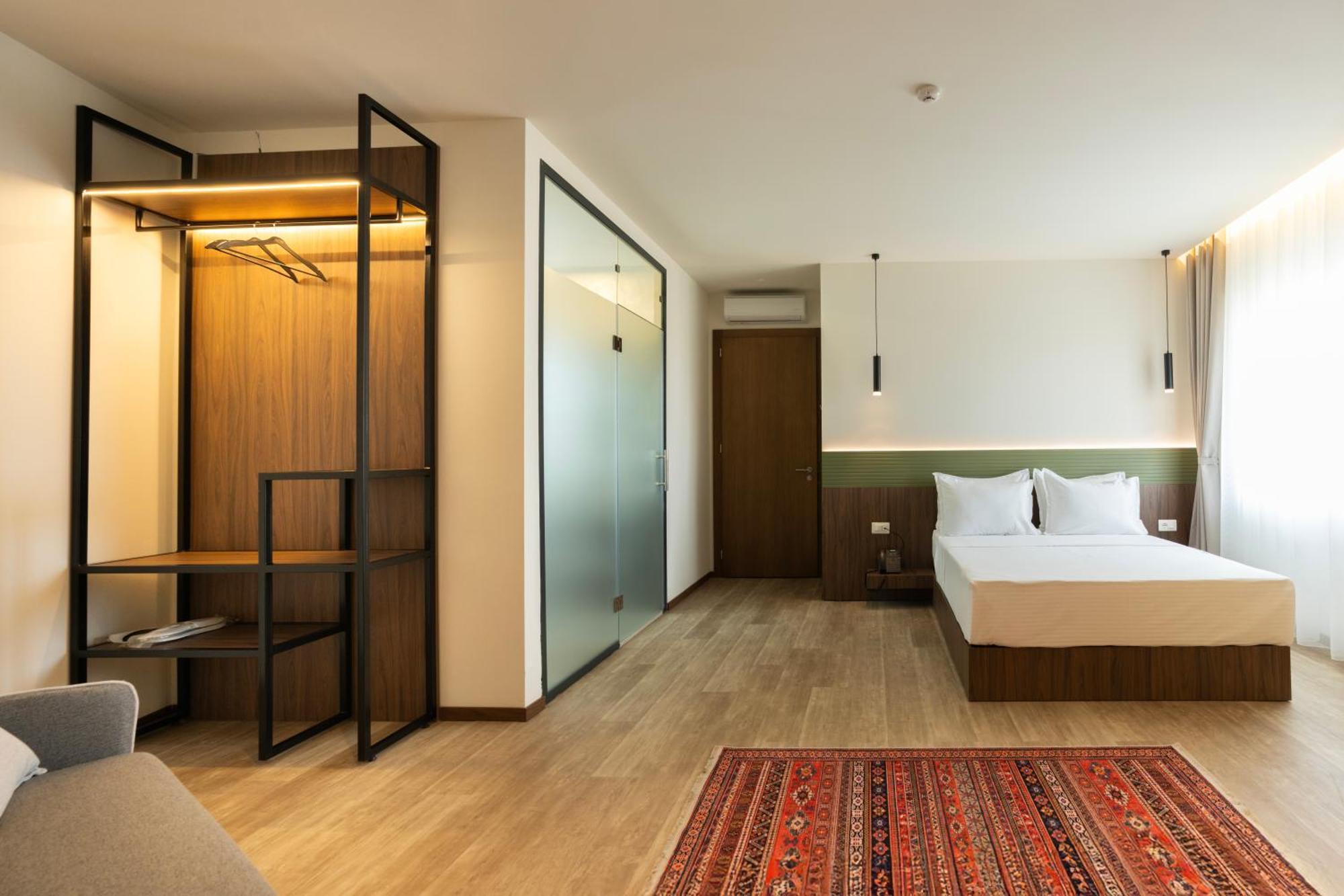 Star Hill Hotel Pristina Eksteriør bilde