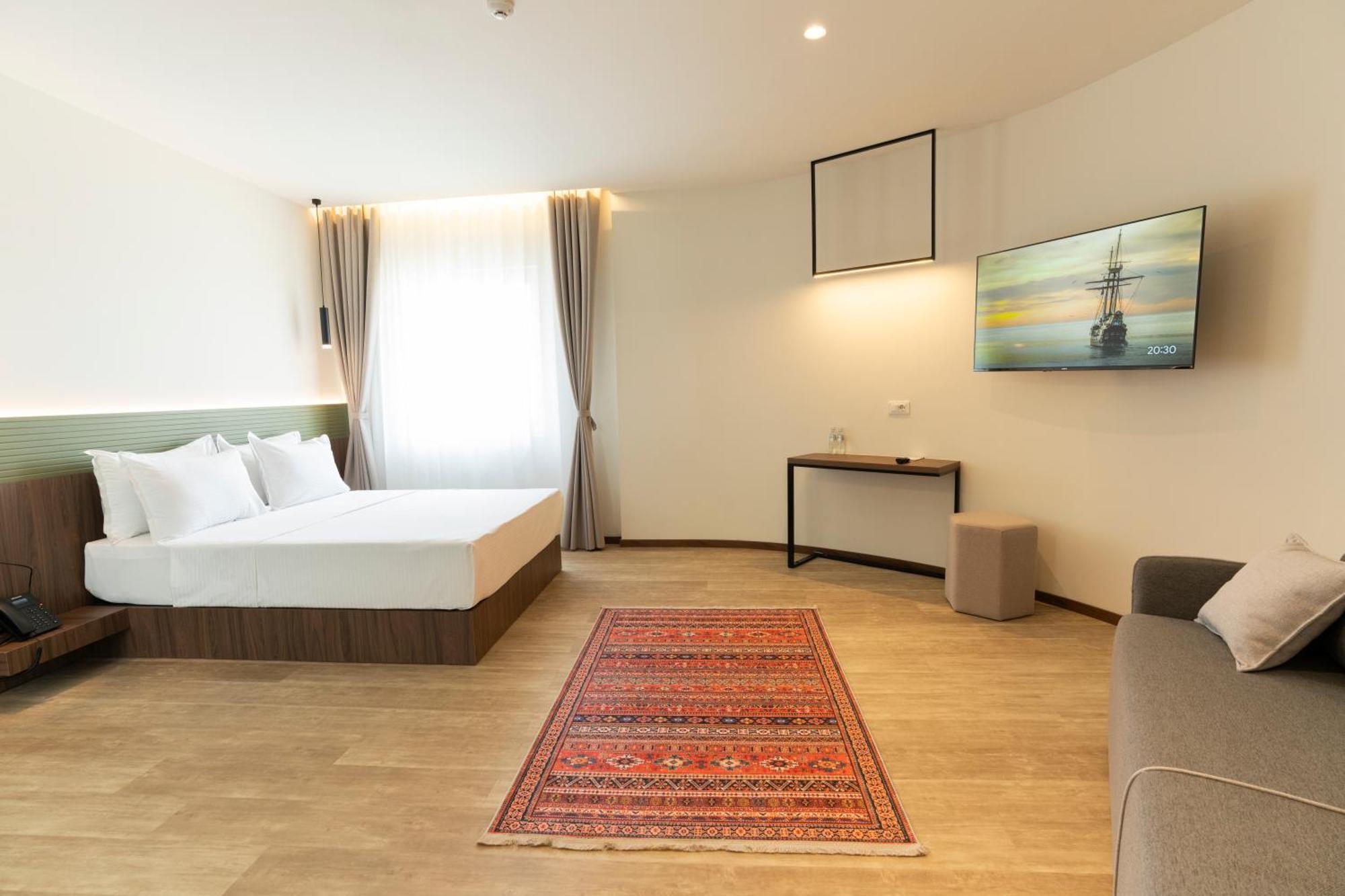 Star Hill Hotel Pristina Eksteriør bilde