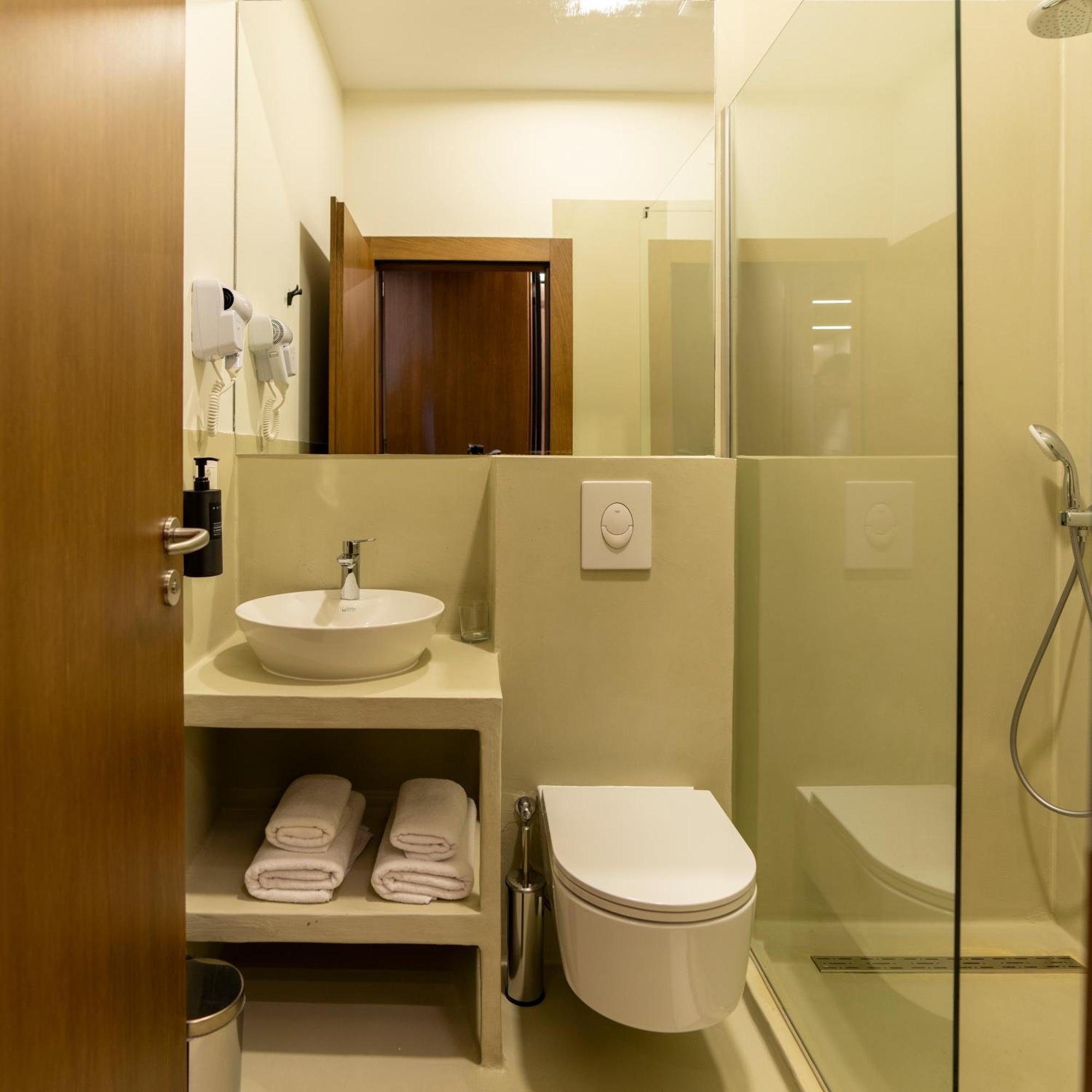Star Hill Hotel Pristina Eksteriør bilde