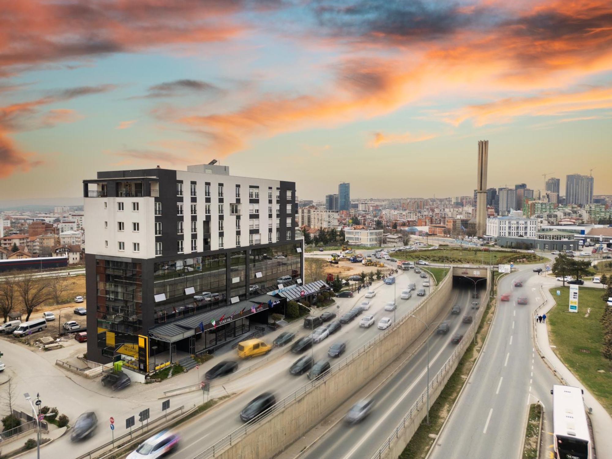 Star Hill Hotel Pristina Eksteriør bilde